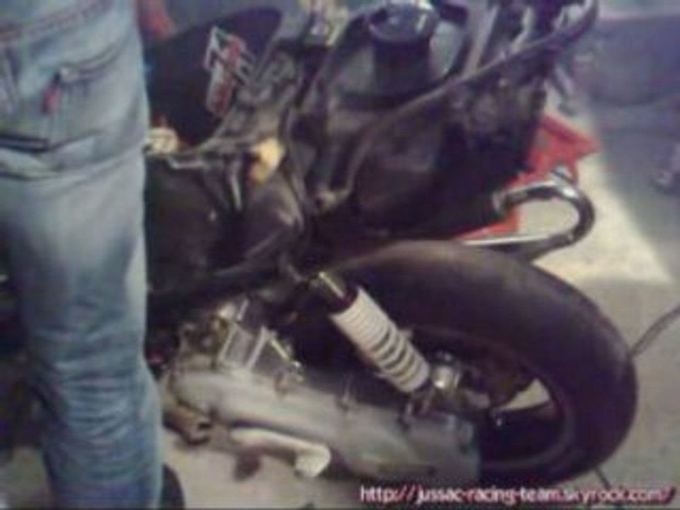 Premier redémarrage du Nitro MHR Team II à Jojo