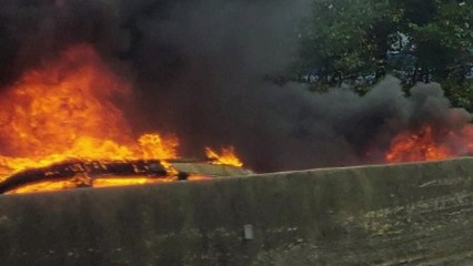 남해고속도로 순천 방면서 3중 추돌 사고...5명 이송 / YTN