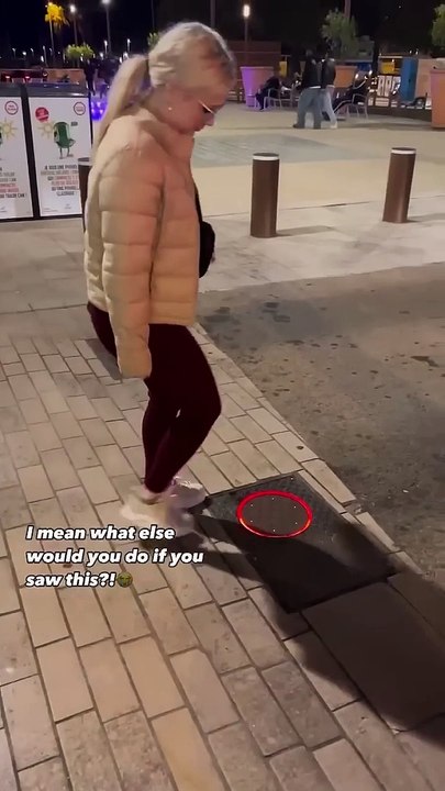 Hello friend how are you Hamari ke liye Hamare channel ko subscribe Karen aur video ko like Karen comment Karen please