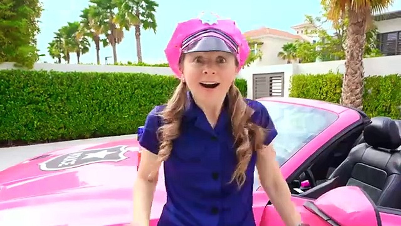 ¡Diana_and_Roma_Playhouse_Adventures___Opposites_Challenge_Compilation360p)