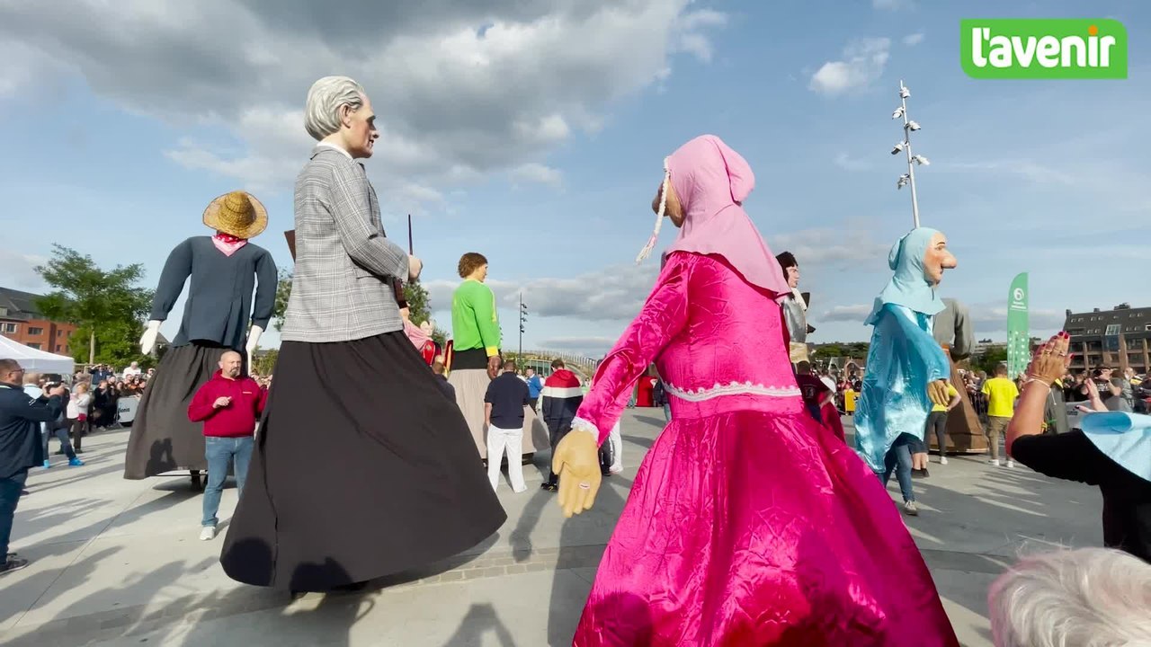 Fêtes de Wallonie: la parade des géants