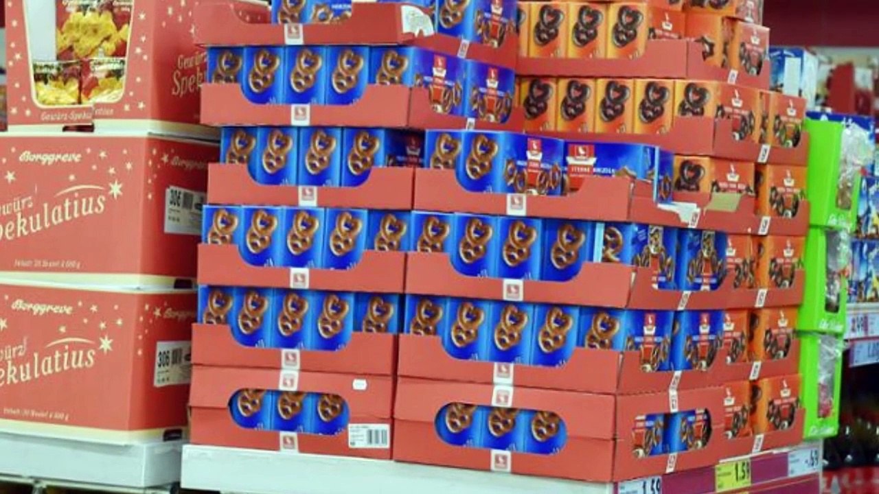 Mit Oma im Supermarkt