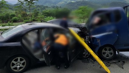 충북 제천에서 1톤 화물차·승용차 충돌...2명 숨져 / YTN