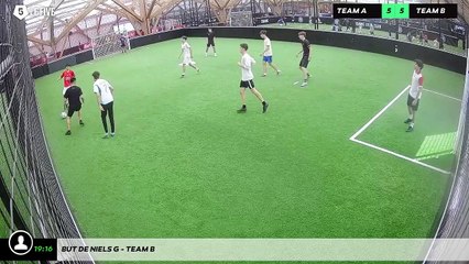 But de Niels G - Team B