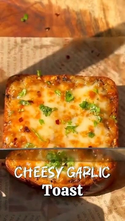 Garlic Cheesy Toast