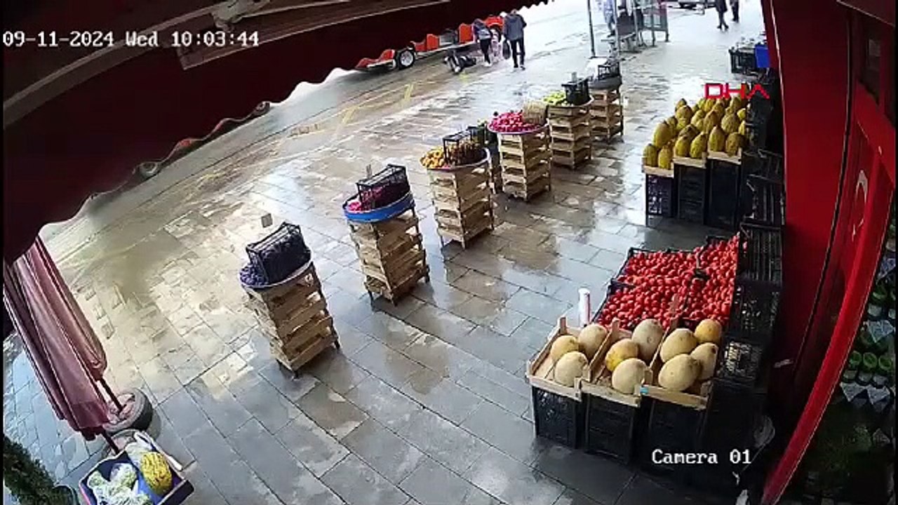 Erzurum’da yolcusunun araçtan düşerek yaralanmasına neden olan minibüs şoförü