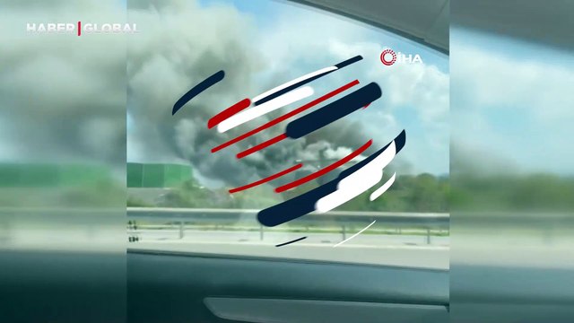 Sakarya'da makarna fabrikasında patlama! Çok sayıda ekip sevk edildi