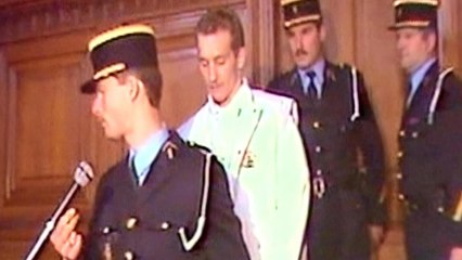 Faites entrer l'accusé