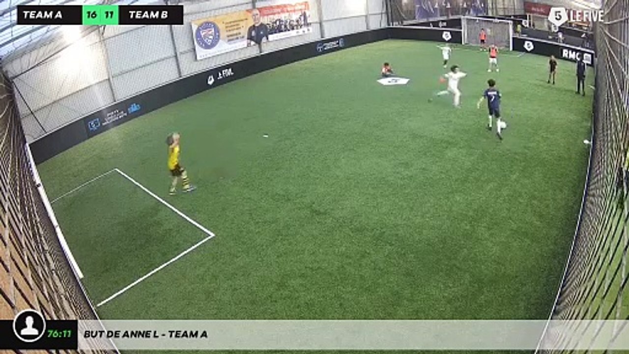 But de Anne L - Team A
