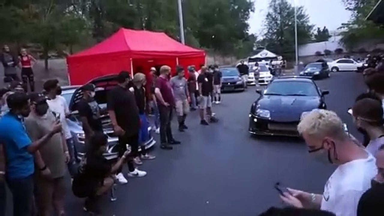 Mazda RX7 vs Toyota SUPRA INSANE 2 step competition!