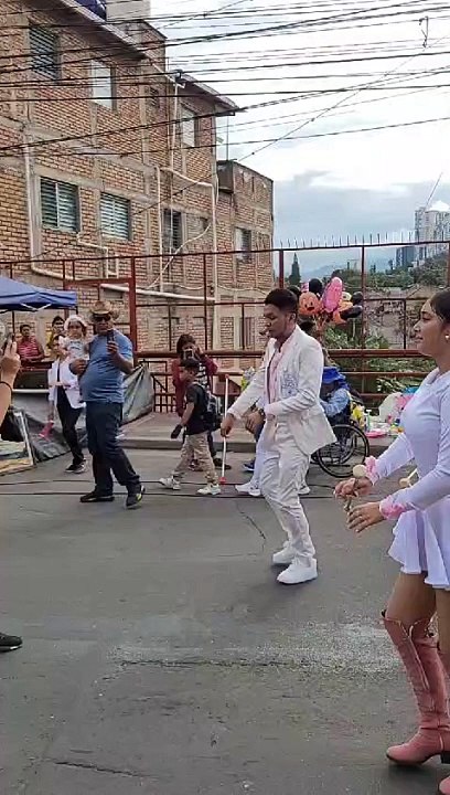 Hondureño destaca liderando cuadro de palillonas