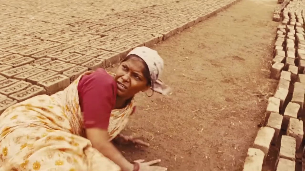 Kavi | Oscar-Nominated Short Film (FULL FILM) |  100+ Festivals & 50+ Awards | Indian Short Film | Family Entertainment | Film about Force Child Labor |