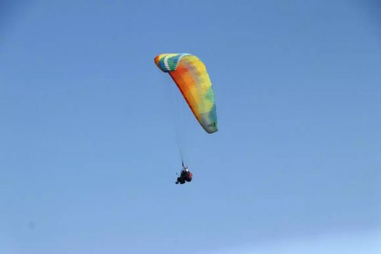 Yamaç paraşütü tutkunları Uçmakdere'de buluşuyor