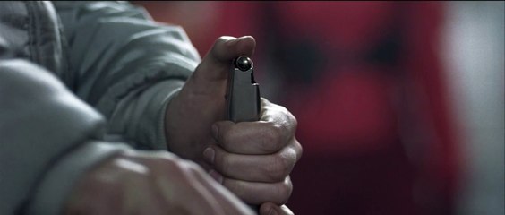 Alien Vs. Predator - 04 - the same principle as with condoms