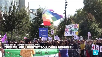 À Paris, une marche pour les femmes iraniennes