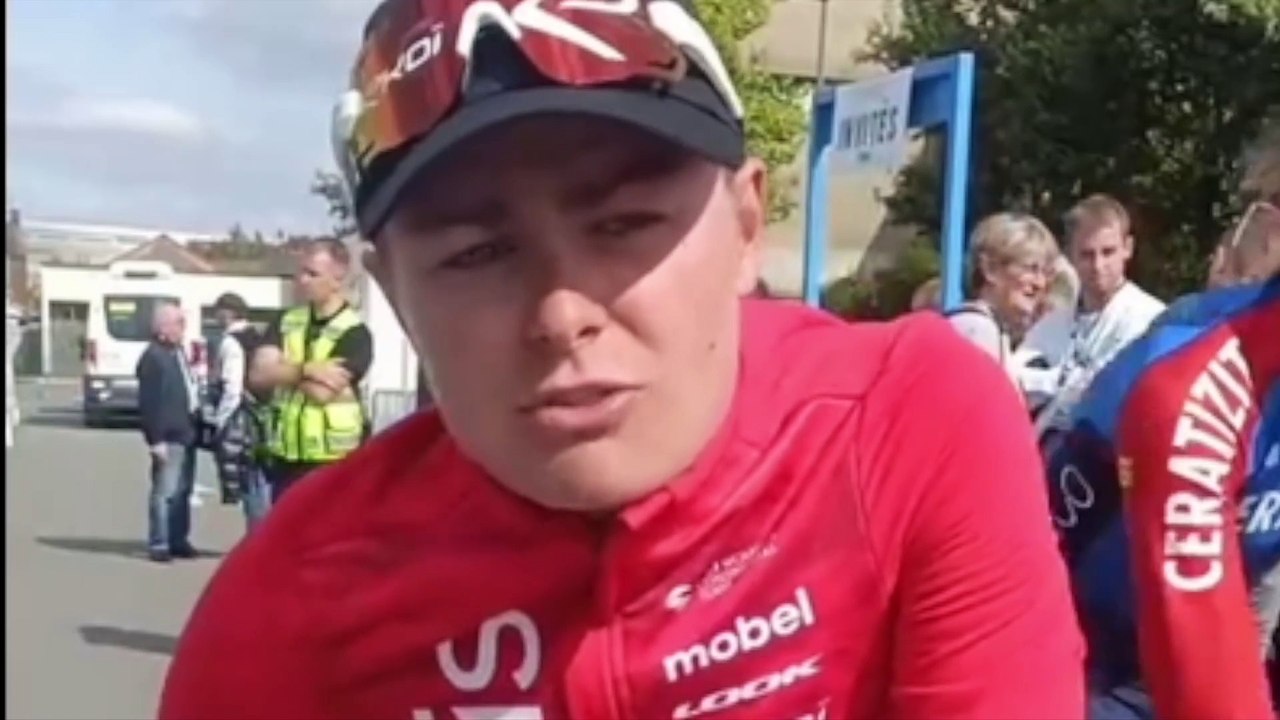 Cyclisme - Grand Prix d'Isbergues 2024 - Victoire Berteau battue chez elle par Maaike Boogaard : "Il y a eu un cafouillage à 400m de l'arrivée"