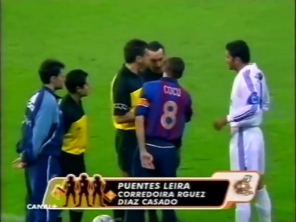 Real Madrid vs. FC Barcelona - La Liga 2001-2002
