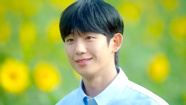 Sneak Peek at the Next Episode of Netflix's Love Next Door