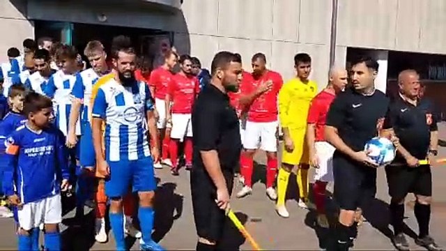 L'entrée des joueurs accompagnés de nos U11