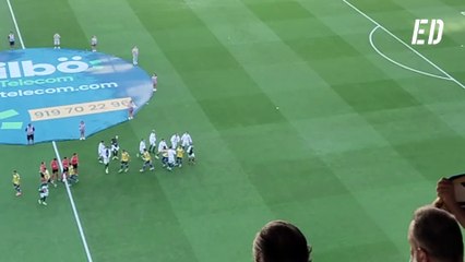 ¡Emocionante momento! La afición del Cádiz CF entona su himno en el estadio Nuevo Mirandilla 🎶