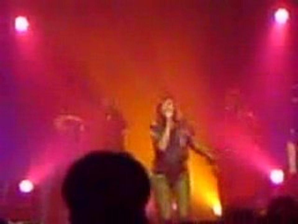 Claire-Marie au forum - 40'' - MOV00015