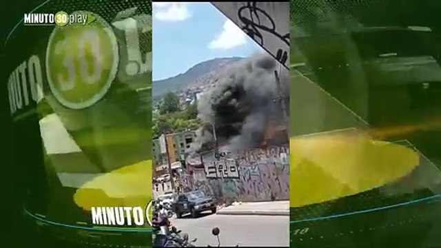 Fuego en Caicedo: Incendio en puente de La Toma controlado tras corto circuito