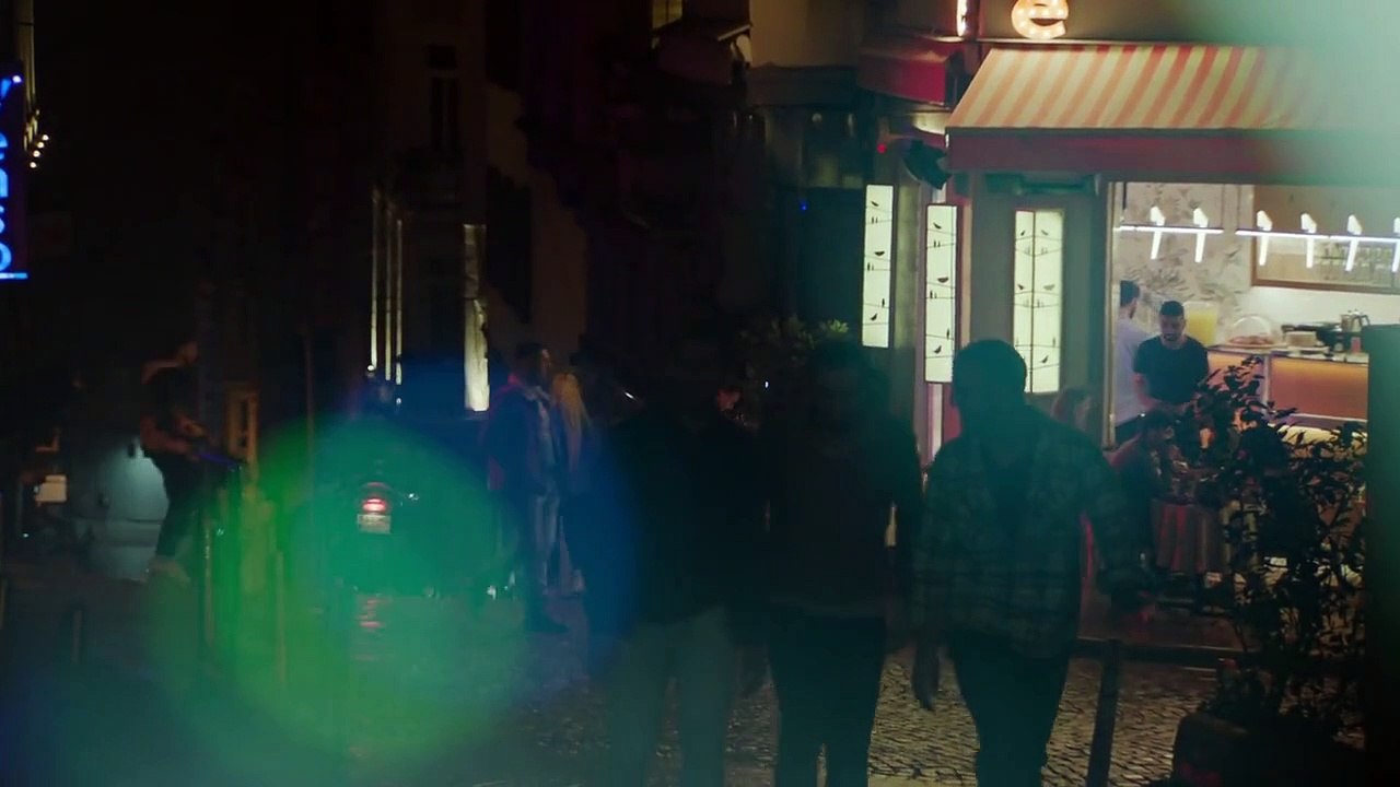 Crossing – Auf der Suche nach Thekla kostenlos anschauen