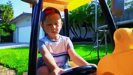 Senya and MILLION colored balls