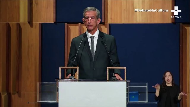 Eleições SP: Datena se revolta com provocação e agride Pablo Marçal em debate