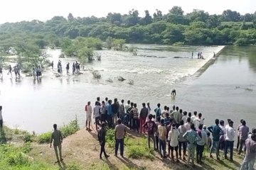 Banas :  बीगोद में दूसरे दिन भी नदी में शवों की तलाश जारी, कल हुआ था हादसा