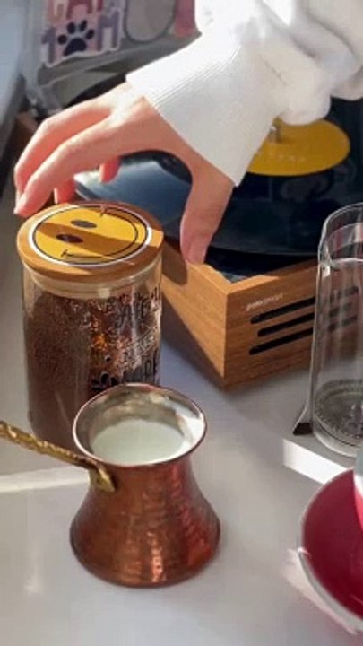 "Mekoong - Đối Tác Tin Cậy Cho Pha Chế Ly Cà Phê Đẹp Tại Khách Sạn 5 Sao" #dungcubar #thietbinhahang #thietbikhachsan