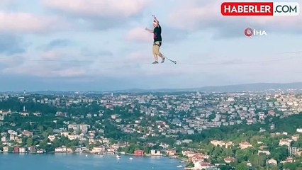 Estonyalı Akrobat Jaan Roose, İstanbul Boğazı'nda İp Üzerinde Yürüdü