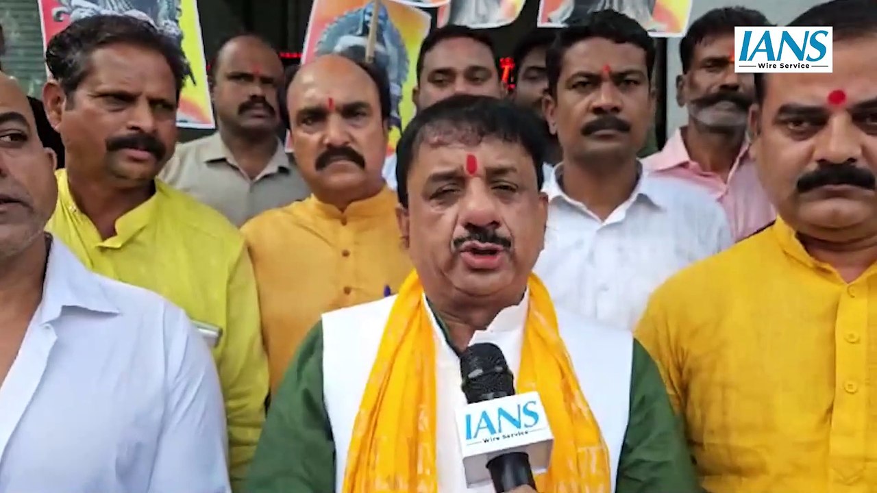 भोपाल में अश्लील गाने पर रील बनाना पड़ा युवक को...