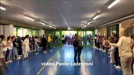 Siena: La Prima Elementare Accolta dai Più Grandi 🎉