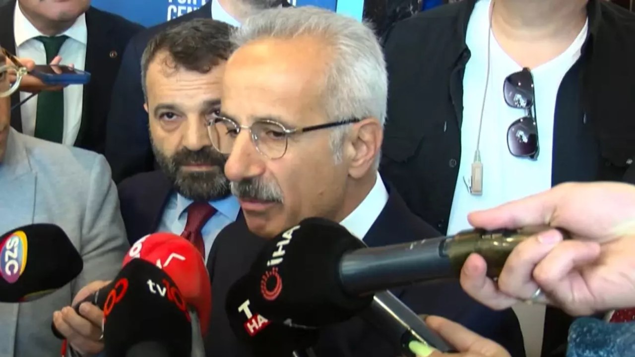 Bakan Uraloğlu: “Türkiye’nin şu anda kişisel verilerinin çalınmasıyla ilgili bir gündemi ve gerçekleşmiş olay yoktur”