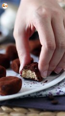 Trufas de tiramisú, ¡el postre italiano en mini porciones para acompañar tu café!