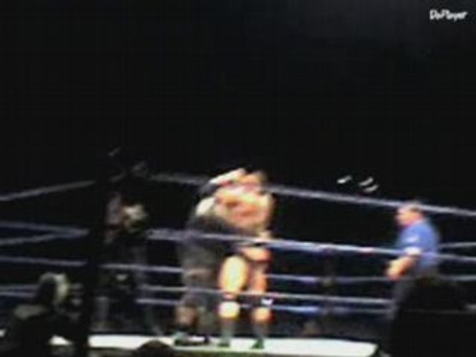 6-Man Tag Team Match (2/2)