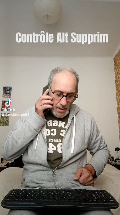 quand tu appelles la hotline et que tu es une buse en informatique. 
