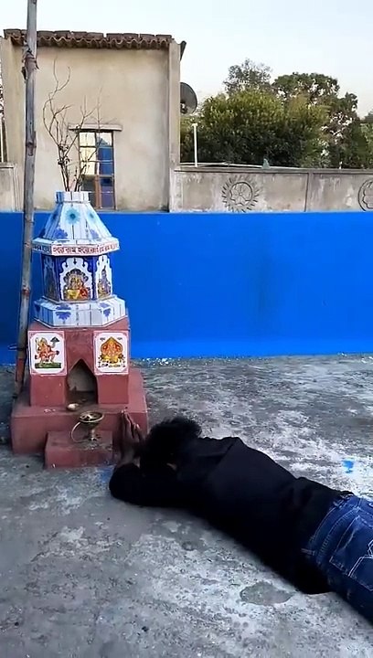 मेरे परिवार का प्रॉब्लम खत्म कर दो  #comedy #realfools #surajroxfunnyvibeo #vikramcomedyvideo