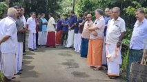 കോട്ടയത്ത് ഓണനാളിൽ ജനകീയ പ്രതിഷേധം; പുളിച്ചമാക്കൽ പാലം പുനർനിർമിക്കണമെന്ന് ആവശ്യം