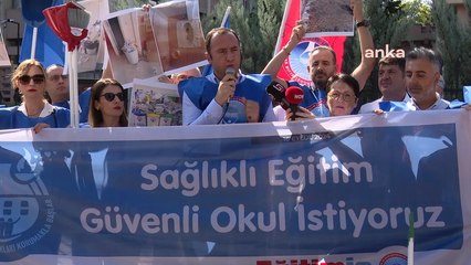 Eğitim-İş üyeleri, MEB'in önünde: ''Bu rezaletin sorumlusu Milli Eğitim Bakanı Yusuf Tekin'dir''
