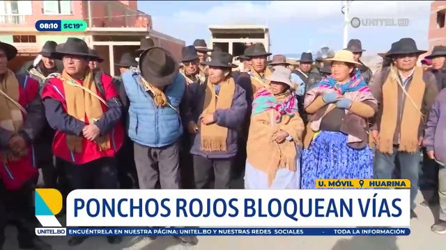 “No somos ni evistas ni arcistas”: Bloqueo de campesinos toma fuerza en la ruta a Copacabana; pero no en las otras vías 