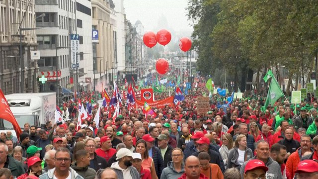 Des milliers de manifestants à Bruxelles contre la fermeture de l'usine Audi