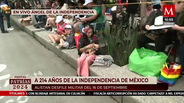 Cientos de familias abarrotan el Ángel de la Independencia en espera del Desfile Militar