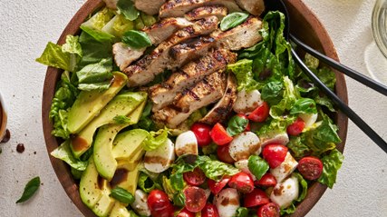 This Chicken-Avocado Caprese Salad Turns The Simple Side Into A Refreshing Main