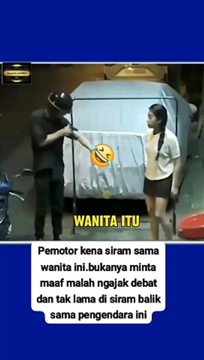 Pemotor vs emak emak