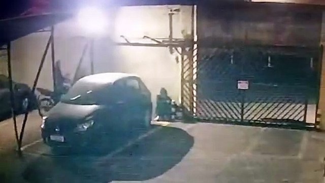 Quadrilha furta em condomínio durante a madrugada em Campinas; veja vídeo