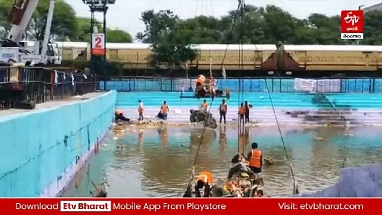 సహజ నీటి వనరుల్లో నిమజ్జనం