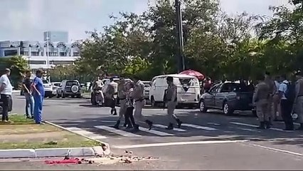 Polícia Militar frustra sequestro em ônibus no CAB