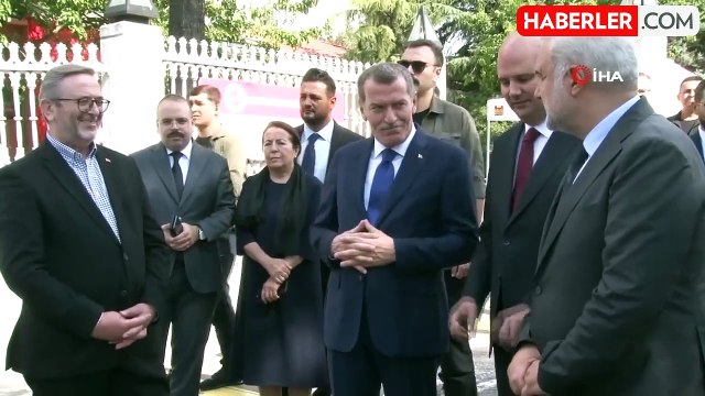 Adnan Menderes ve yol arkadaşları kabirleri başında anıldı